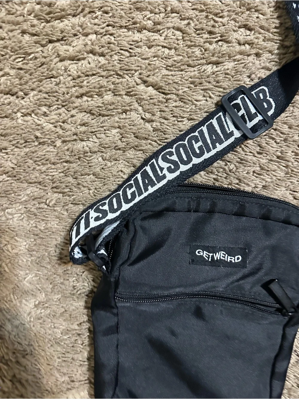 Anti social social club “triple black” crossby bag 00s